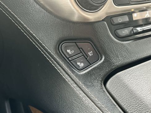 Used 2015 GMC Yukon Denali w/ Open Road Package image 21