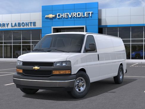 New 2026 Chevrolet Express 3500 Extended RWD image 8