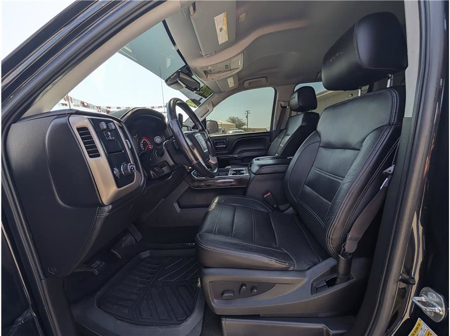 Used 2015 GMC Sierra 1500 Denali w/ Driver Alert Package RWD image 9