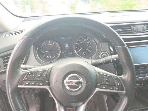 Used 2018 Nissan Rogue SL AWD/4WD image 12