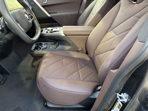 Used 2026 BMW iX xDrive45 image 12