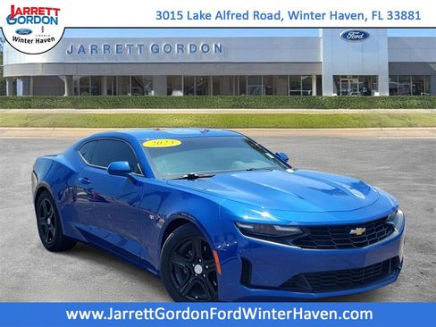 Used 2023 Chevrolet Camaro LT RWD image 1