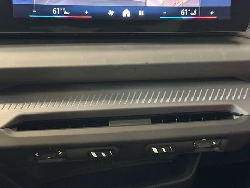 Used 2026 BMW 228i w/ Technology Package image 24