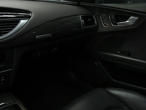 Used 2017 Audi RS 7 Performance w/ Driver Assistance Package image 32