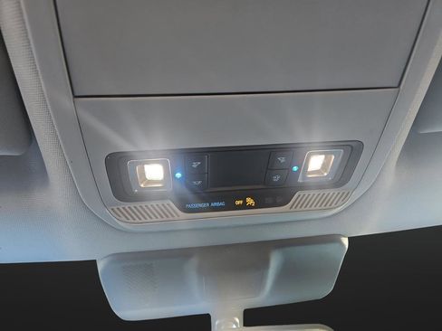 Used 2023 Ford F150 XLT w/ XTR Package image 24