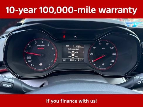 Used 2024 Chevrolet Trax RS w/ Sunroof Package FWD image 32
