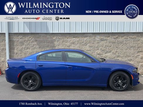 Used 2021 Dodge Charger SXT w/ Leather Interior Group RWD image 1