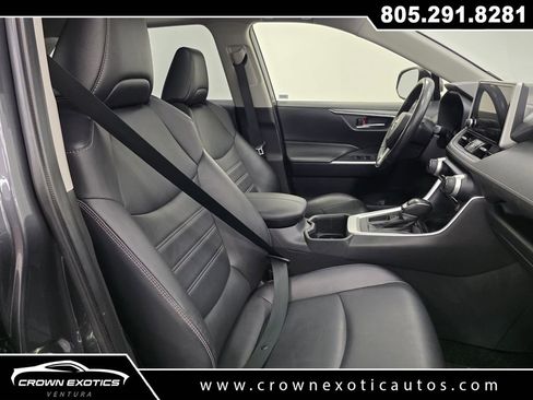 Used 2023 Toyota RAV4 XLE Premium FWD image 14
