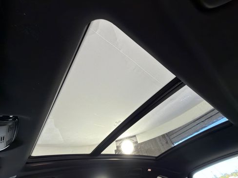 New 2026 BMW X5 xDrive40i w/ M Sport Package image 12