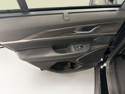 Used 2023 Jeep Grand Cherokee 4WD 4xe w/ Luxury Tech Group II image 26