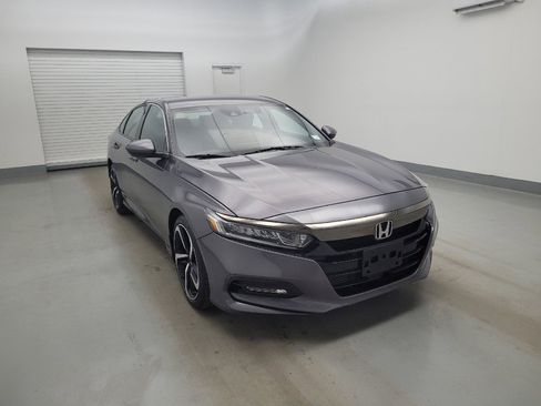 Used 2019 Honda Accord Sport image 13