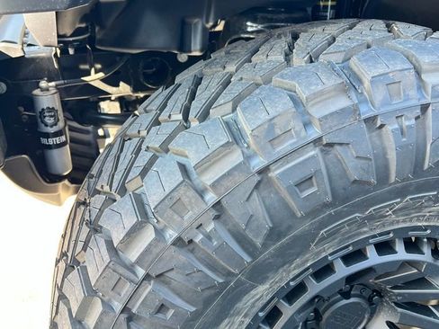 New 2026 Jeep Wrangler Sahara AWD/4WD image 9