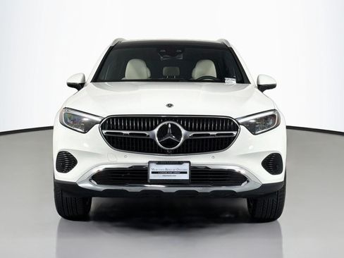 Certified 2025 Mercedes-Benz GLC 350e 4MATIC image 3