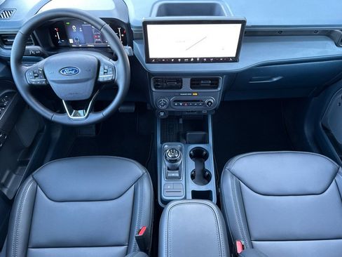 New 2025 Ford Maverick Lariat w/ Black Appearance Package image 14