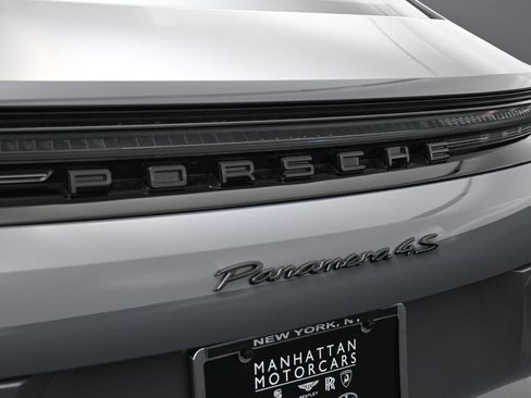 Certified 2025 Porsche Panamera 4S AWD/4WD image 15