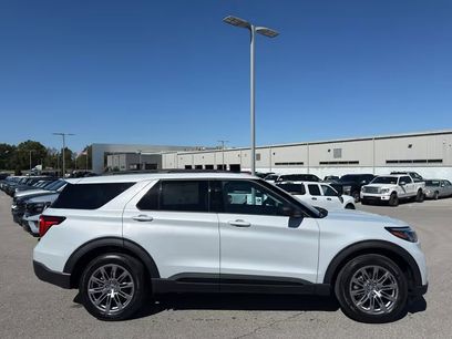 New 2026 Ford Explorer Active
