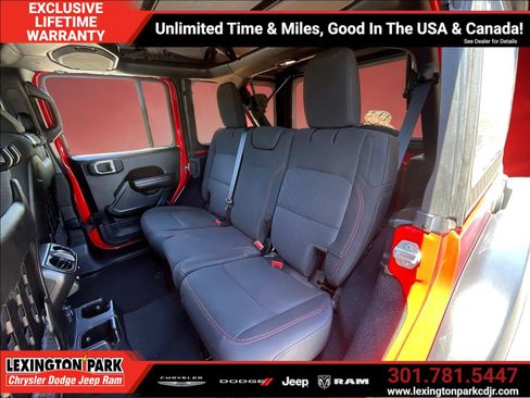 Used 2021 Jeep Wrangler Unlimited Rubicon AWD/4WD image 22