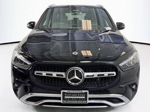 Certified 2025 Mercedes-Benz GLA 250 image 2