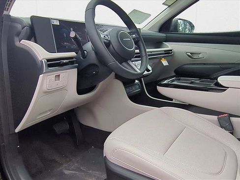 New 2025 Hyundai Tucson SEL image 10
