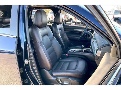 Used 2023 MAZDA CX-5 Signature image 8