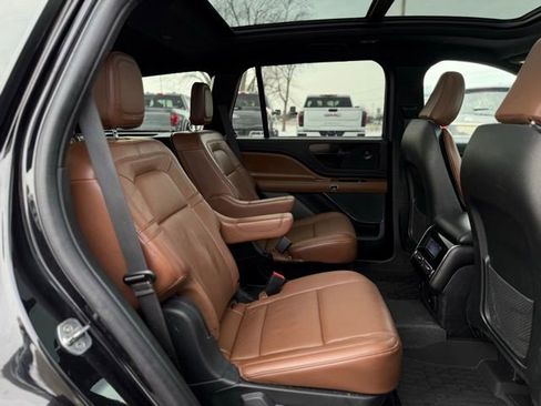 Used 2023 Lincoln Aviator Reserve w/ Jet Package image 21