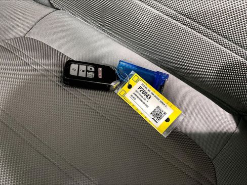 Used 2021 Honda CR-V EX image 31