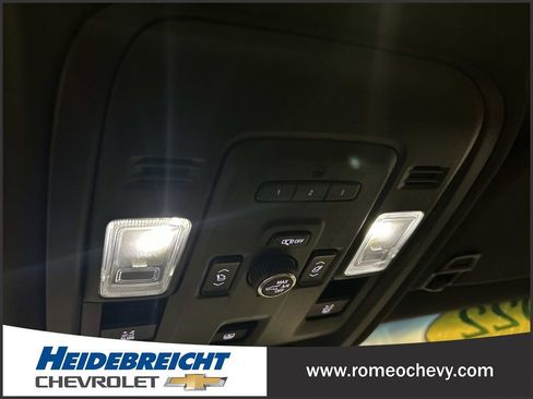 Used 2022 GMC Yukon XL AT4 w/ Max Trailering Package image 29