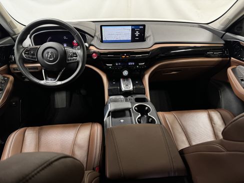 Certified 2023 Acura MDX FWD w/ Technology Package image 22