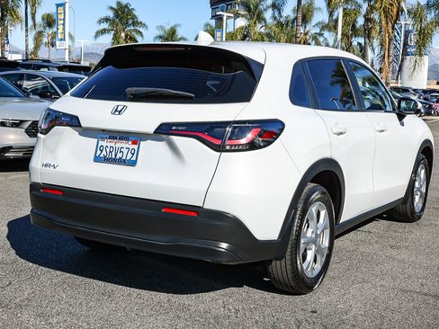 Used 2025 Honda HR-V LX image 13