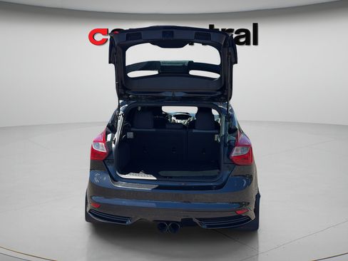 Used 2014 Ford Focus ST FWD image 23