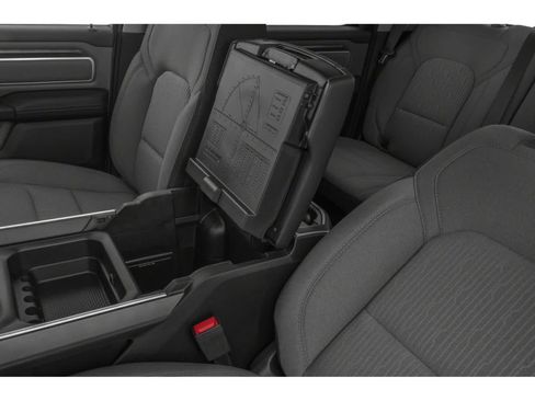 Used 2021 RAM 1500 Big Horn AWD/4WD image 9