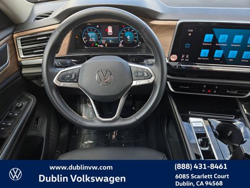 Certified 2024 Volkswagen Atlas SE image 14