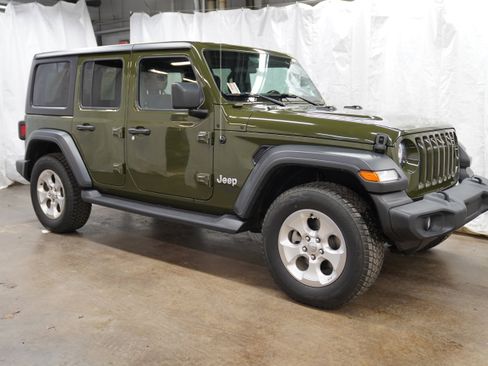 Used 2021 Jeep Wrangler Unlimited Sport AWD/4WD image 1