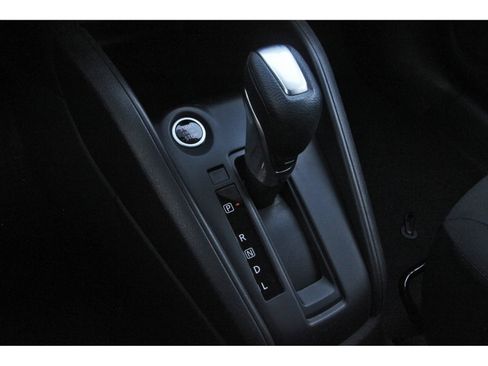 Certified 2025 Nissan Kicks Play S FWD image 27