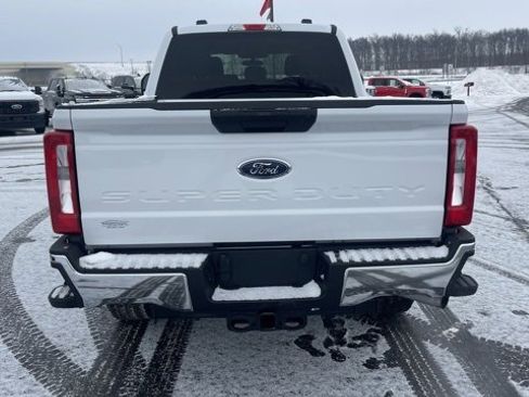 Used 2025 Ford F250 XLT w/ FX4 Off-Road Package image 5
