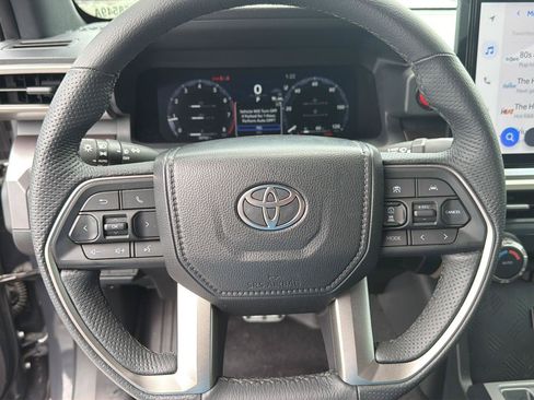 Certified 2025 Toyota Tacoma TRD Sport RWD image 20