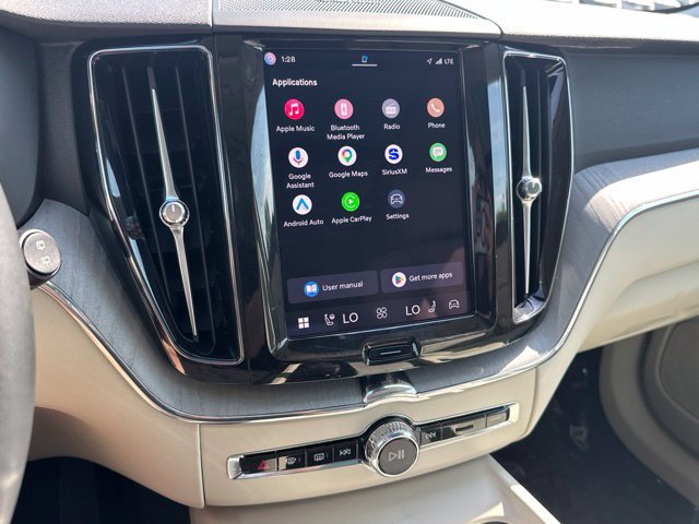 Certified 2024 Volvo XC60 T8 Plus w/ Climate Package AWD/4WD image 24