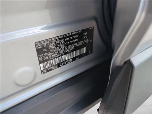 Used 2025 Toyota RAV4 XLE Premium image 25