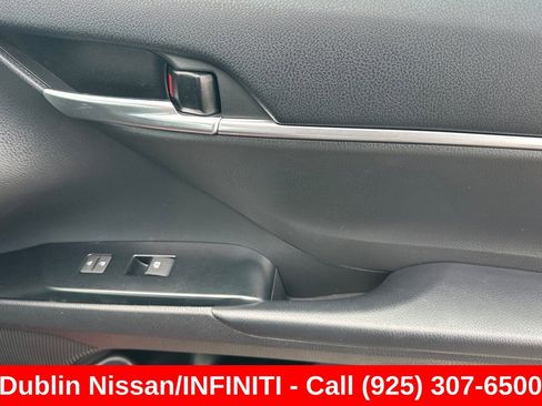Used 2020 Toyota Camry LE w/ Sunroof Package FWD image 21