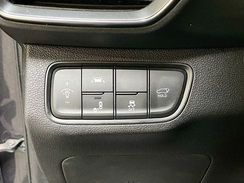 Used 2020 Hyundai Santa Fe SEL w/ Convenience Package image 10