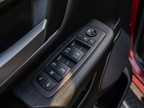 Used 2023 RAM 1500 Lone Star image 11