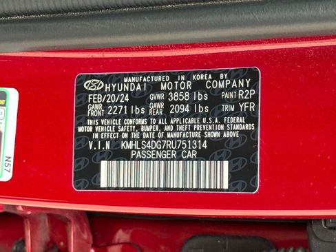 Used 2024 Hyundai Elantra SEL w/ Convenience Package image 30