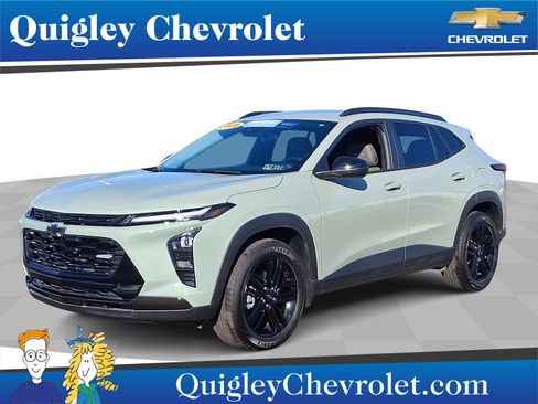 Certified 2025 Chevrolet Trax ACTIV w/ Driver Confidence Package image 1