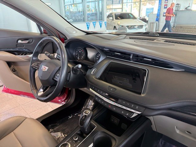 Used 2019 Cadillac XT4 Premium Luxury AWD/4WD image 28