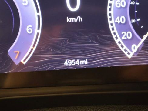 Used 2025 Jeep Grand Cherokee L Summit image 17