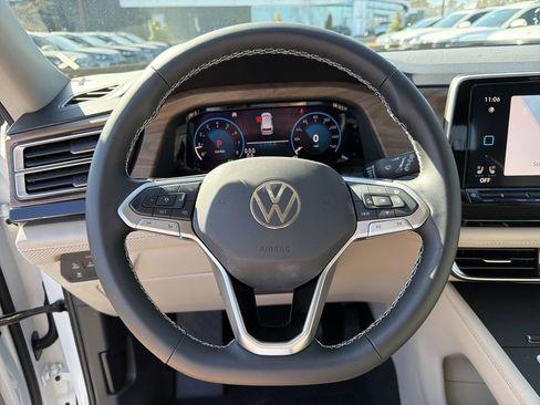 New 2026 Volkswagen Atlas SE image 27