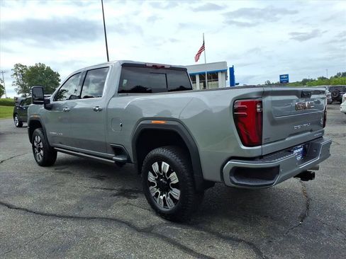 Used 2026 GMC Sierra 2500 Denali w/ Denali Reserve Package AWD/4WD image 5
