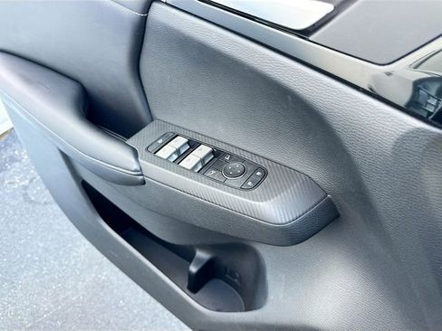 Used 2022 Mitsubishi Outlander SE image 20