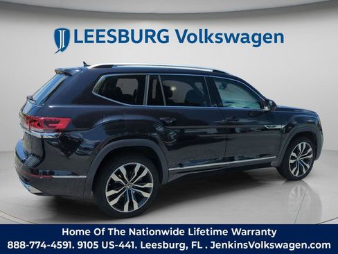 Used 2023 Volkswagen Atlas SEL Premium AWD/4WD image 5