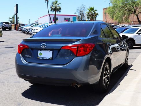 Used 2017 Toyota Corolla SE w/ SE Premium Package FWD image 13